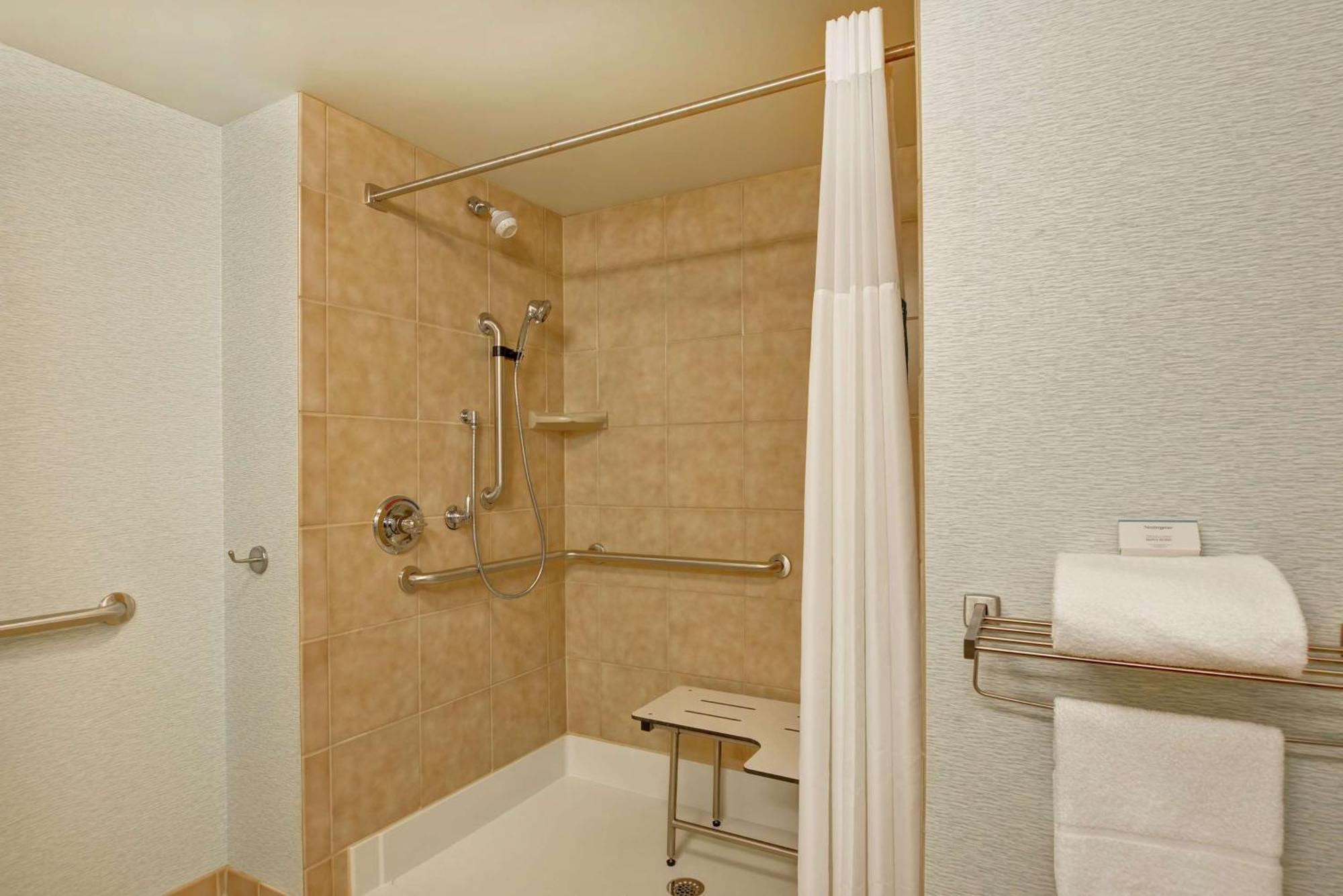 Hampton Inn & Suites Wilkes-Barre Kültér fotó