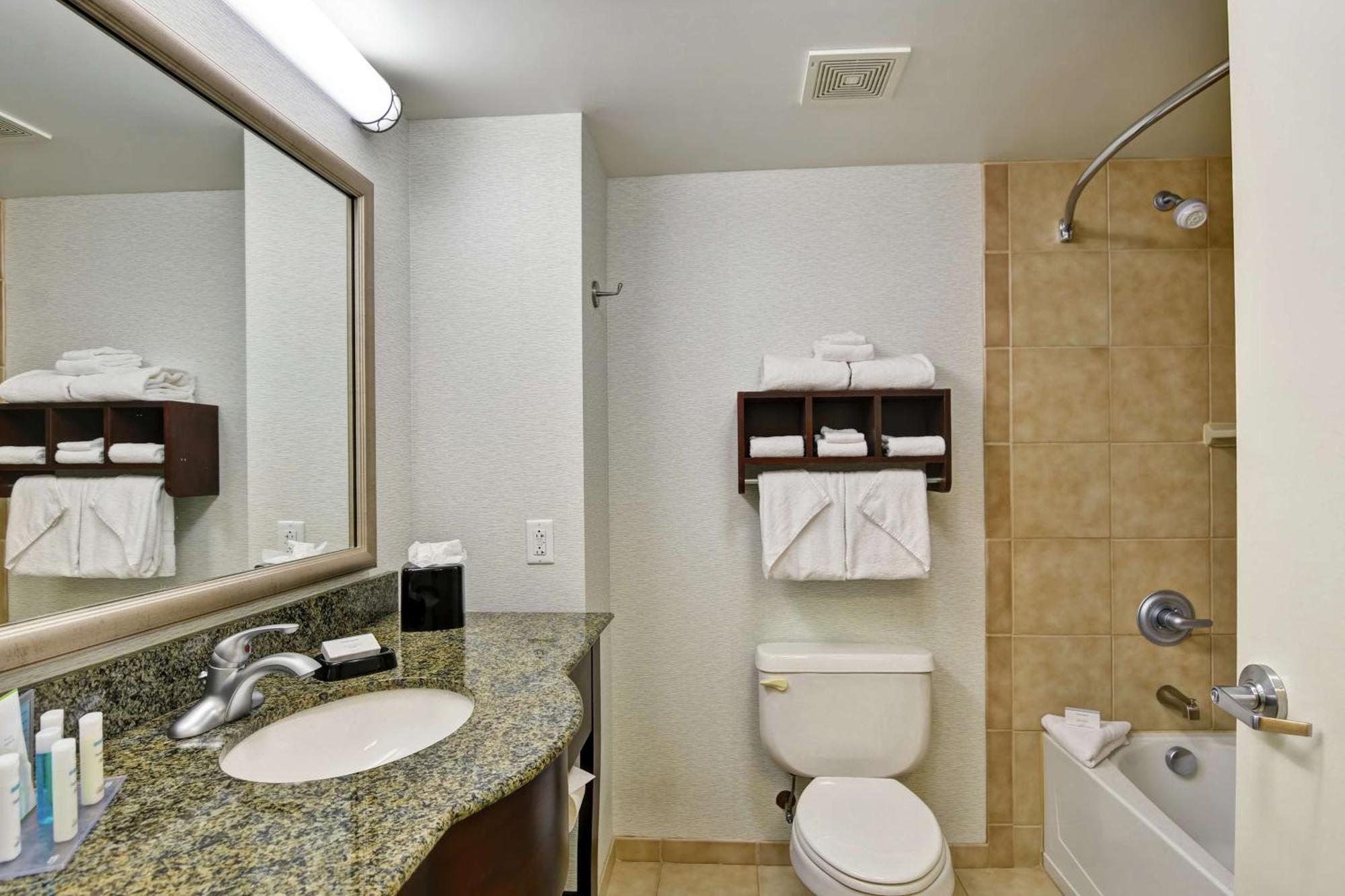 Hampton Inn & Suites Wilkes-Barre Kültér fotó