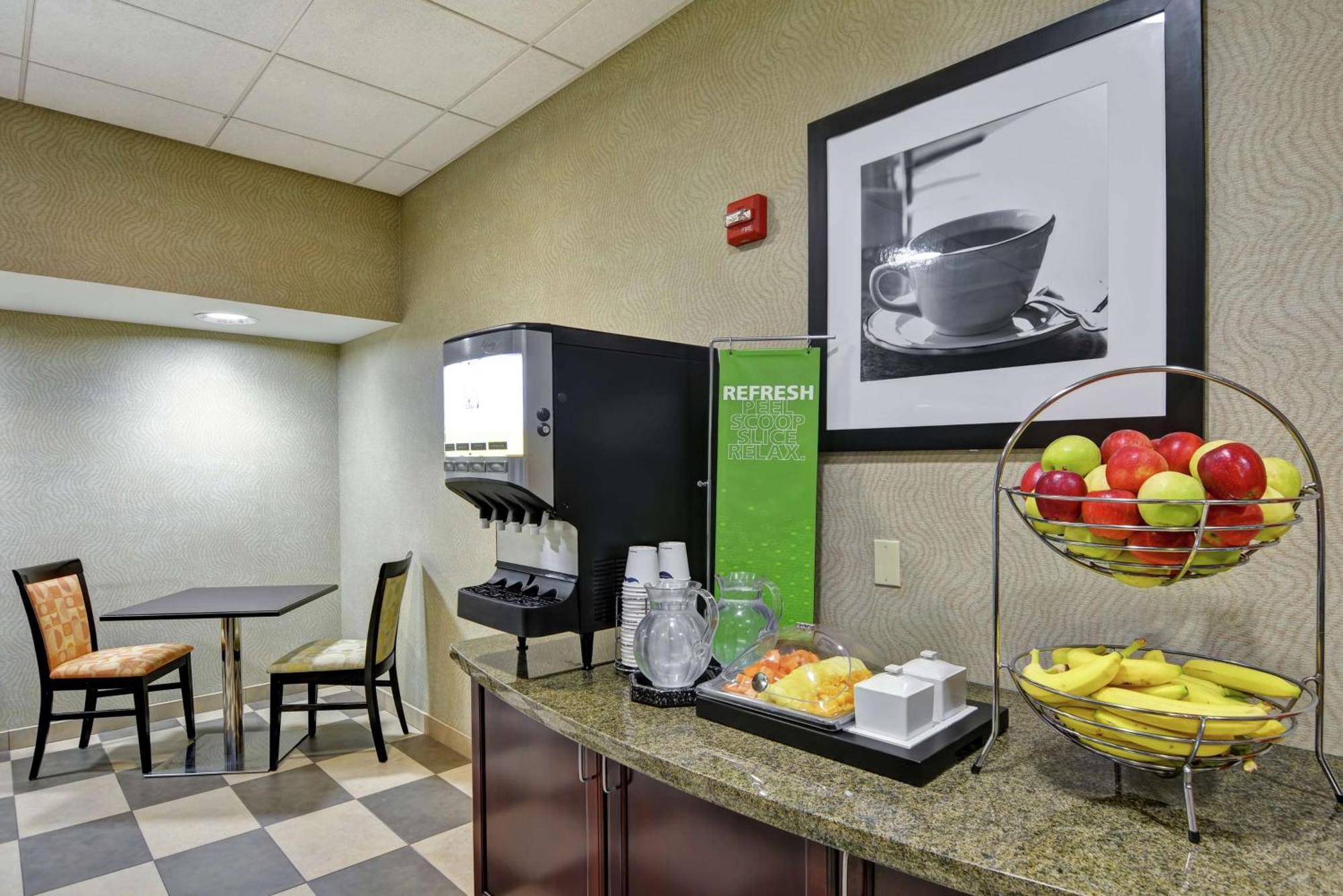Hampton Inn & Suites Wilkes-Barre Kültér fotó